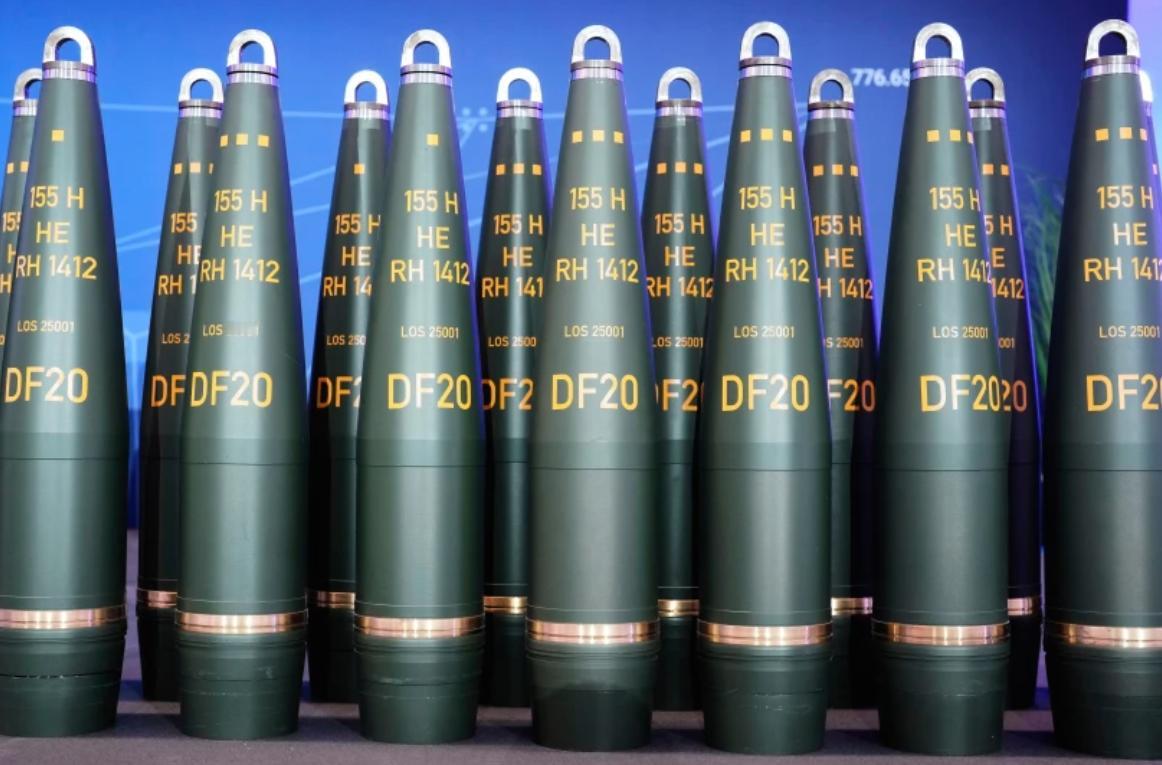 全球的武器生产商都赚到钱了，而且创了历史新高。如果感谢的话，第一个应该感谢俄