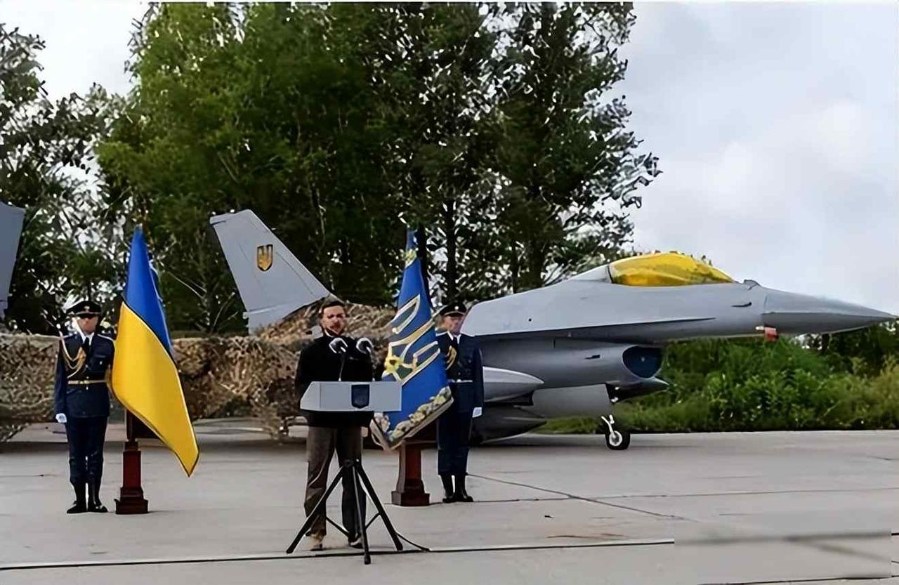 F-16接连掉下来，单打独斗的明星机，撞上了体系围剿的铁网3月10号，俄罗斯