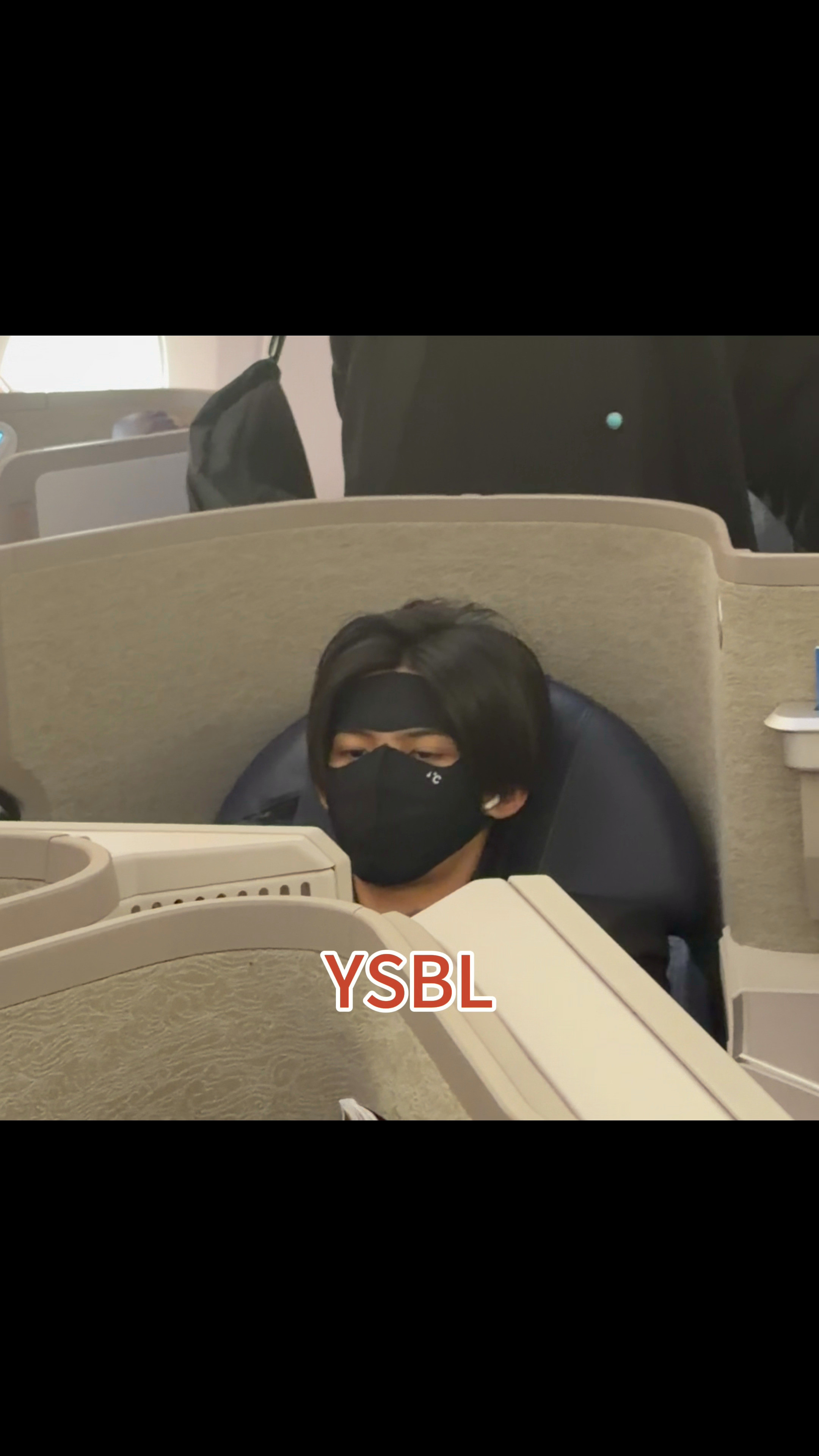 此男真是笑死我了