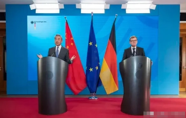 王外长：中方要求很简单正在欧洲访问的中国外长王毅，肩负重任，为即将召开的中欧峰