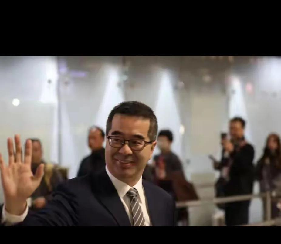 国民党40人代表团抵京，大陆高规格礼遇、诚意拉满，可代表团出发前竟向赖清德承诺不