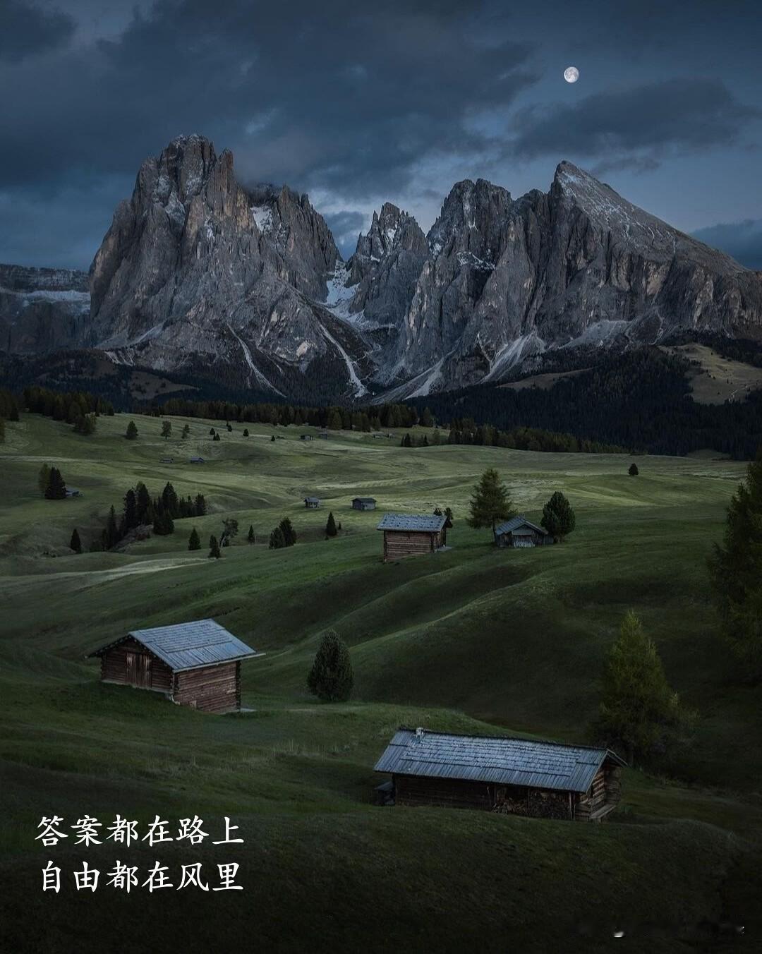 写作的本质是思考，持续写作是对思维方式的重塑。文叨叨/直抵人心的写作:精准表