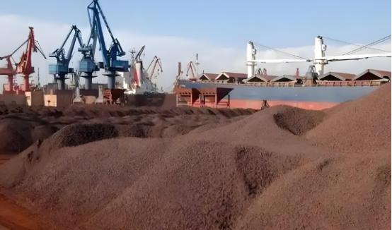 放眼全世界，老天真正赏饭吃的估计就俩地方：第一就是澳大利亚的铁矿，严格来说，那地