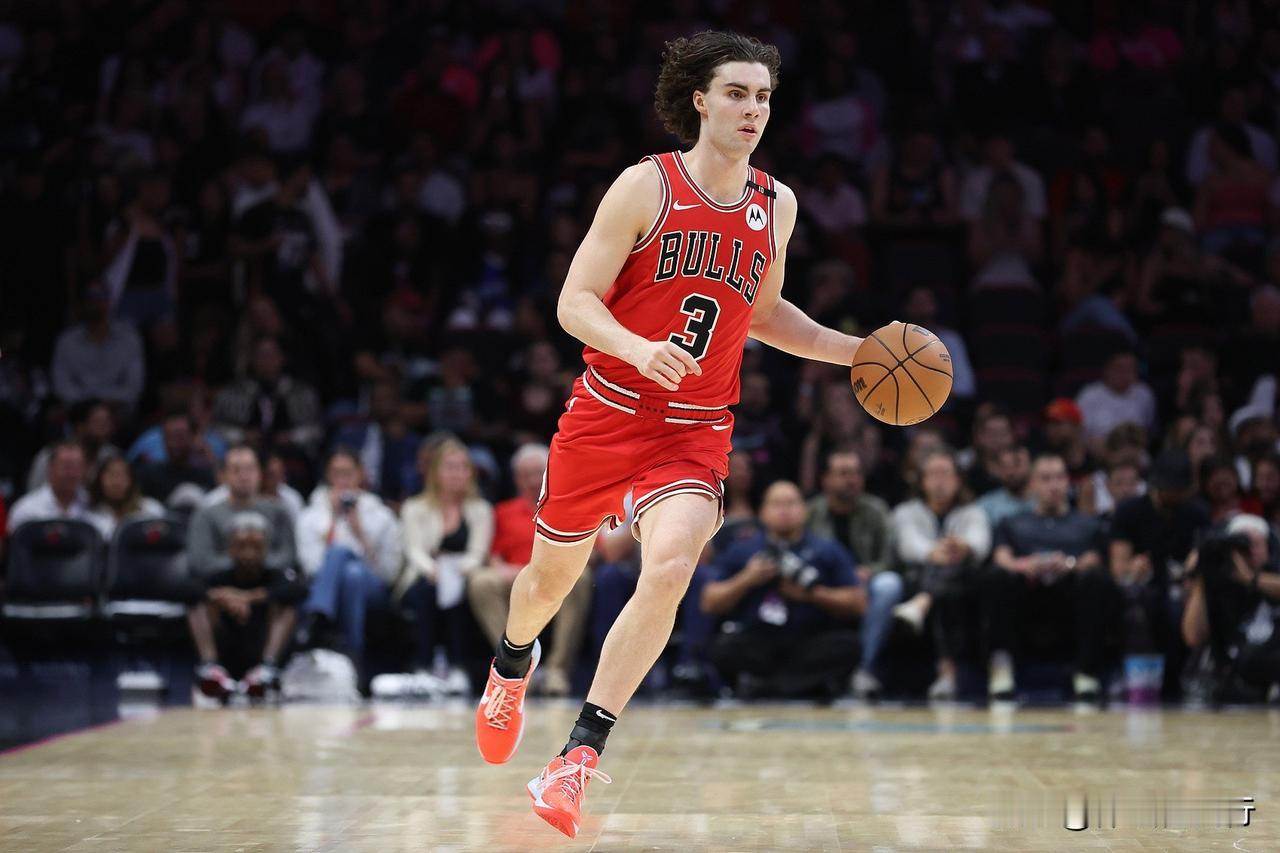 公牛主场大逆转76人，落后24分又如何，武神绝杀，基迪连场三双！NBA常规赛