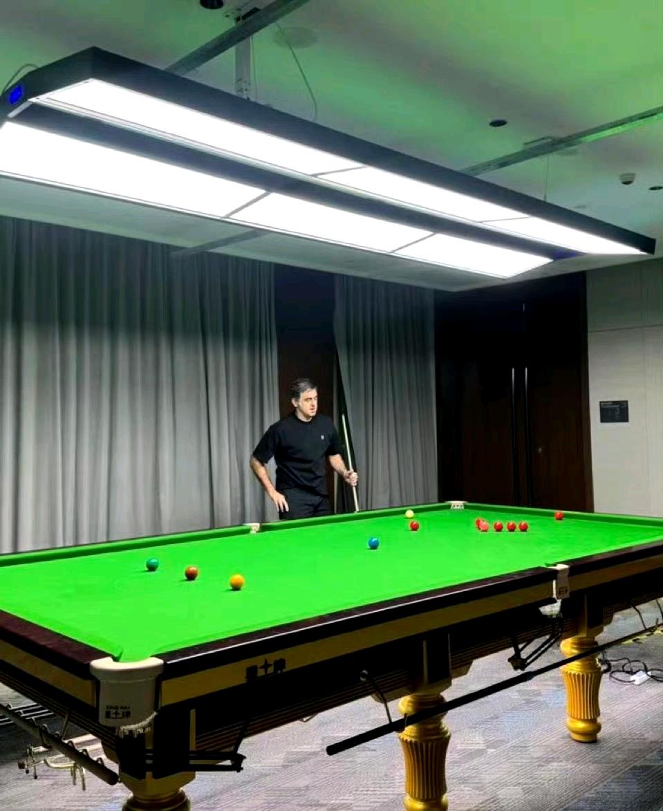 算上资格赛就已退赛的萝卜，玉山公开赛已经退了9位球员。塞尔比、霍金斯是医疗原因，