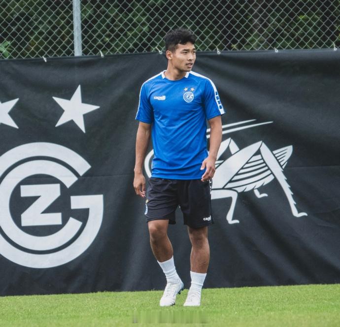 留洋今日今天是贾博琰的22岁生日贾博琰，边锋，出道于上海海港，2022年初转会