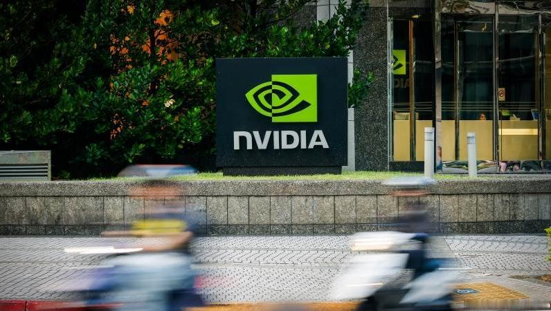 美参议员拟推《安全与可行芯片出口法案》拟禁向中国出口高端芯片许可30个月据《金