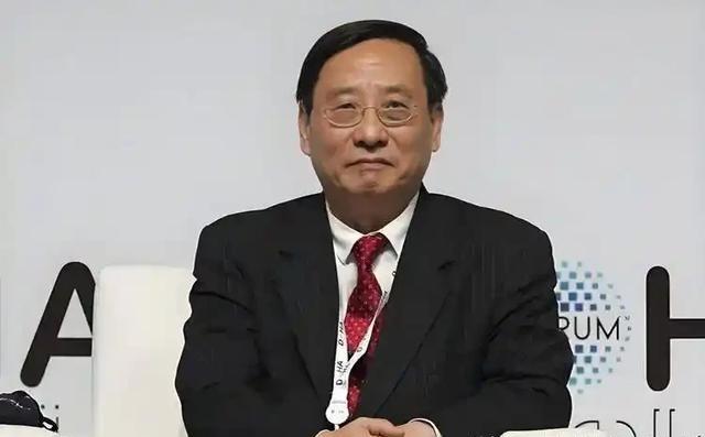 别揣着明白装糊涂！高志凯教授在菲律宾这通发言，就是把中国的底气往台面上一摆，字字