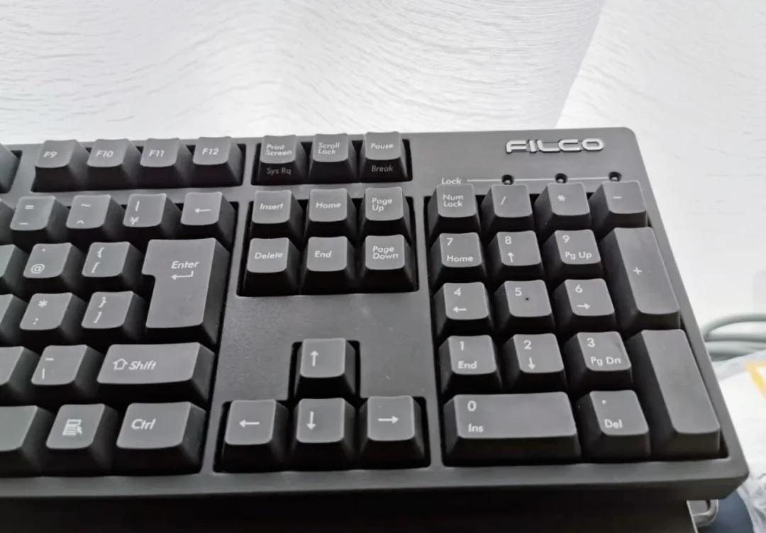 不懂就问，这是很🐮的键盘吗？都说手感好？（最近看键盘上头了……）FILCO