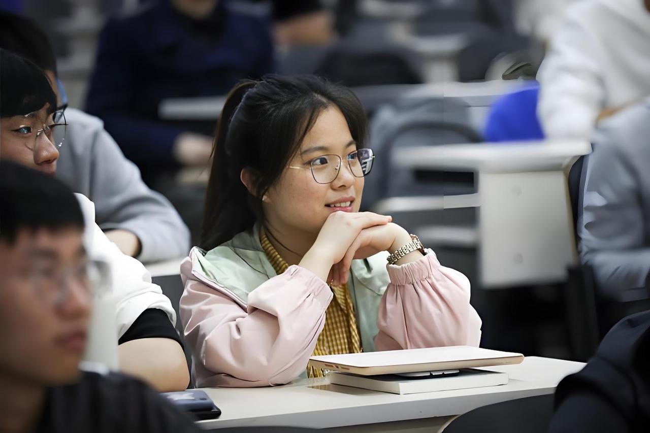 实话实说｜大学生考研vs找工作，没有最好，只有最适配每年大四，几乎所有大学生都