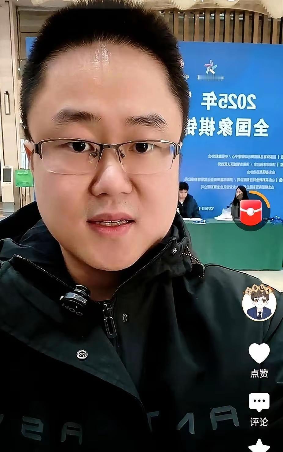 全国象棋个人赛，小组赛就惊险刺激激烈。尤其是广东大将黄光颖对战小将陈绍博，第三轮