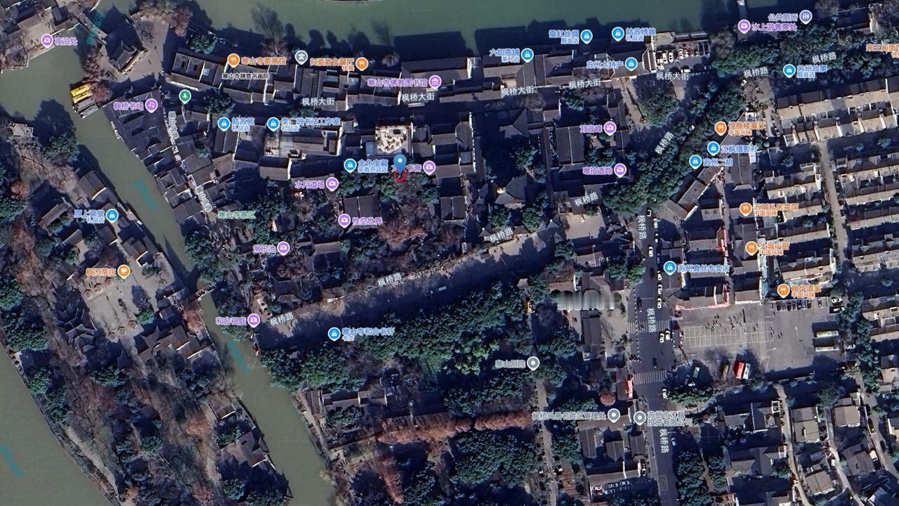 江苏苏州寒山寺高清卫星图位于江苏省苏州市姑苏区，始建于南朝梁天监年间（502-