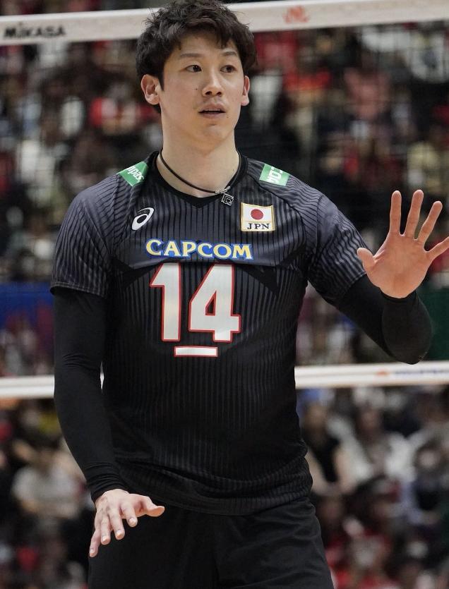 日本男排本赛季共有14名球员前往海外联赛，包括石川祐希、高桥蓝和大冢达宣等国家队