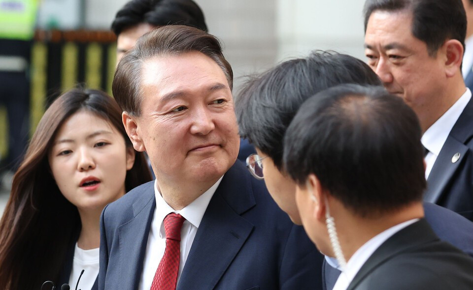 尹锡悦养宠物水费惊人天呐！韩国总统尹锡悦家里的奢靡生活简