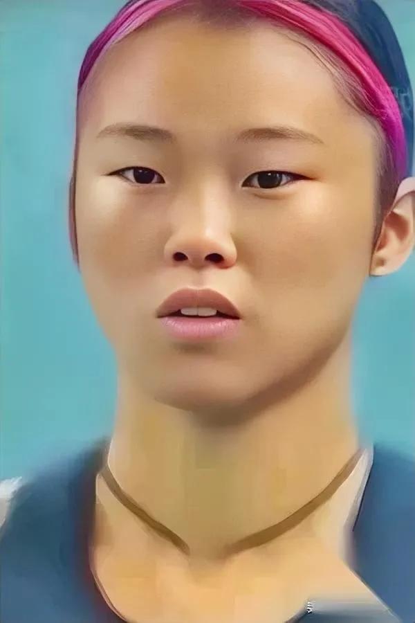 吴艳妮回应整容了就说了大实话没动别的——就割了个双眼皮。她说女大十八