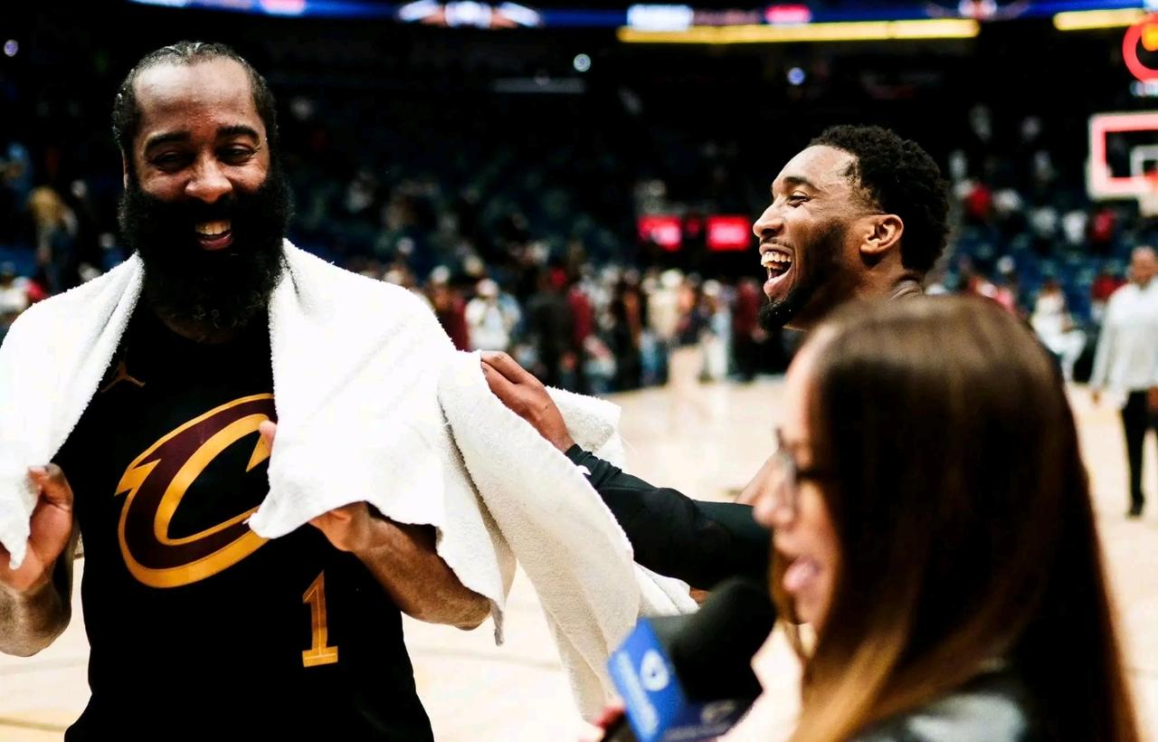 哈登加盟骑士后，在伤休前后两个阶段，数据对比伤前七场32分钟19分5