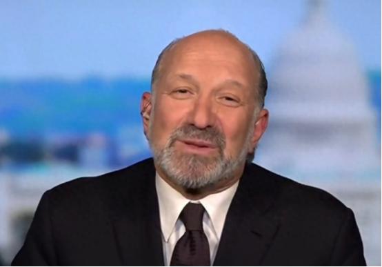 11月9日，美国商务部长卢特尼克对媒体说:“中国商务部今天发布通知，自即日起至2