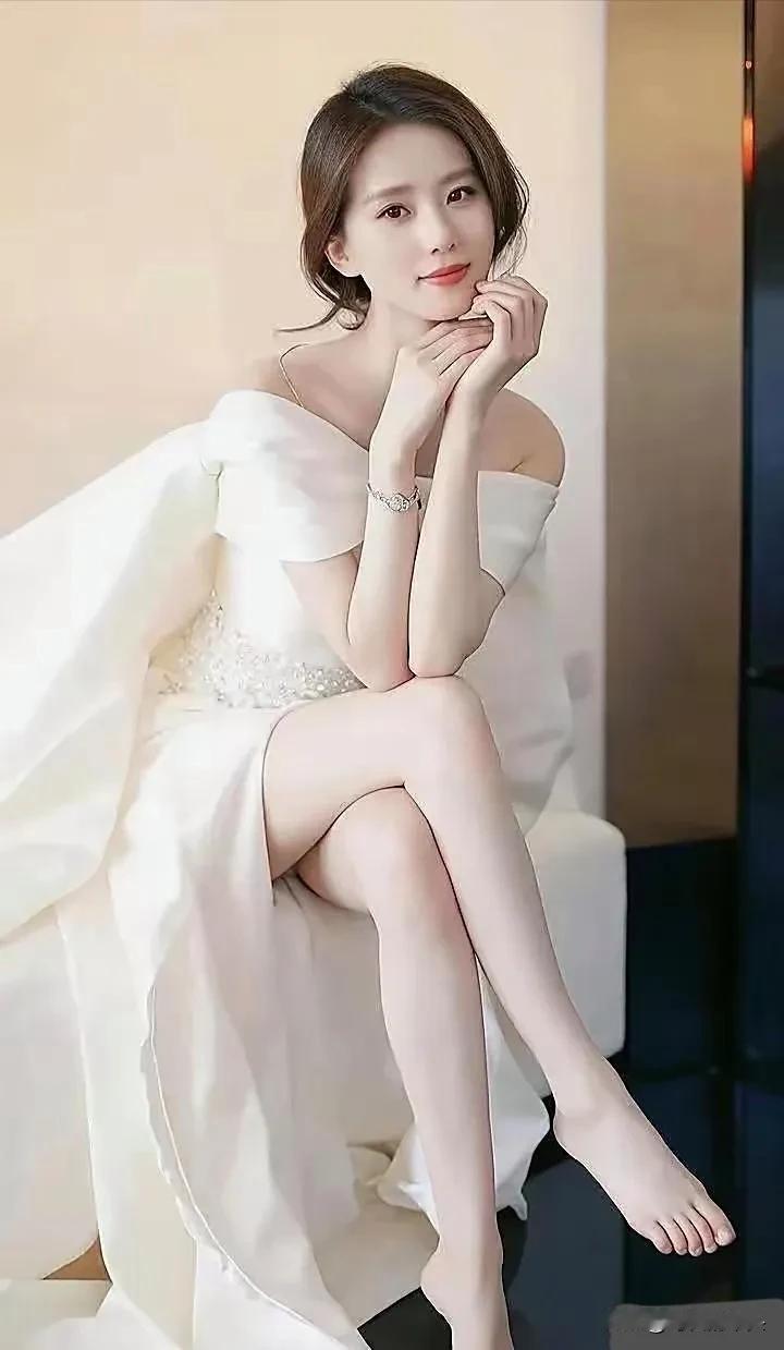 刘诗诗这小脚丫子太好看了