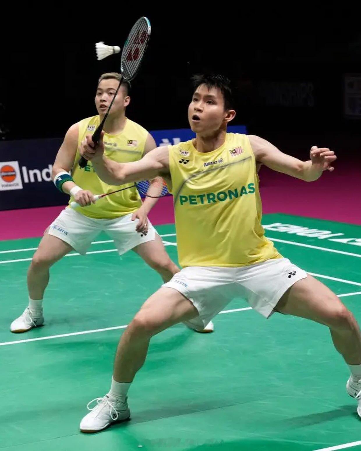 谢苏组合——【为了爱❤️我们可以选择“私奔”】羽毛球资讯🏸谢定峰/苏伟译采访