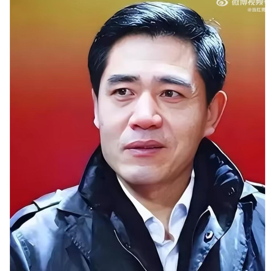 陈宝国：我没钱，连银行卡都没有，真相令人泪目主持人曾问陈宝国：“你拍戏那么赚钱