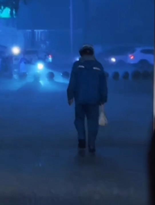 “那天没有一个族人愿意跟随我”