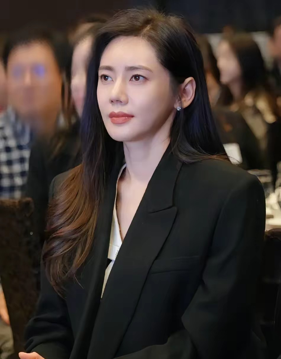 我开始理解秋瓷炫老公于晓光了！秋瓷炫哪里都好，但她有个很要命的问题，那就是干啥都