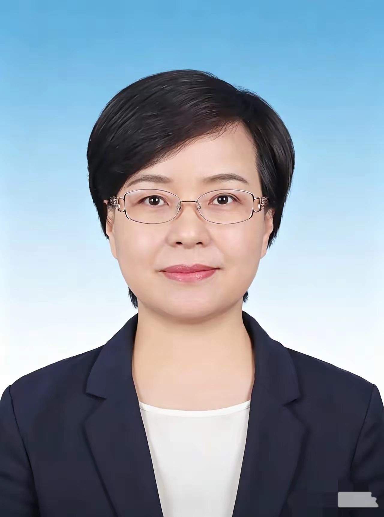 宁波大学这回，真把“国际化”三个字念歪了。事情闹起来，不是因为大家反对高校开放，