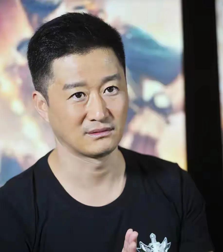 吴京肯定要哭了！本以为斥巨资打造的《镖人》能借《战狼2》余威，拿个50亿票房