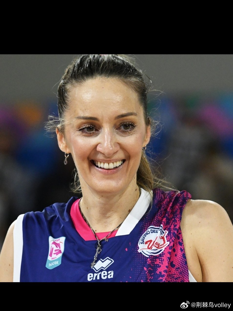 奥格捏诺维奇继续缺阵。她没有进入意甲半决赛斯坎迪奇对阵米兰的比赛。斯坎迪奇最终0