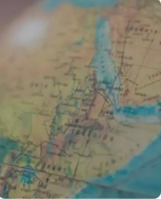 日本侵占琉球在19世纪的历史长河中，日本逐渐崛起，逐步走向近代化的道路。然而，