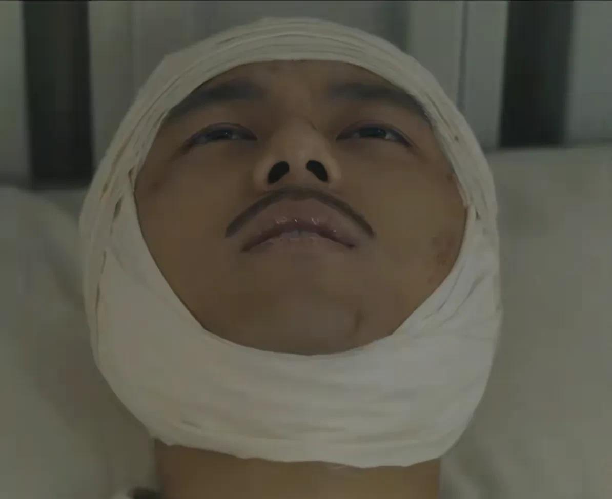 人生若如初见结局了，谈几点感想吧…整部剧的基调是令人窒息和昏暗的，因为主视角是