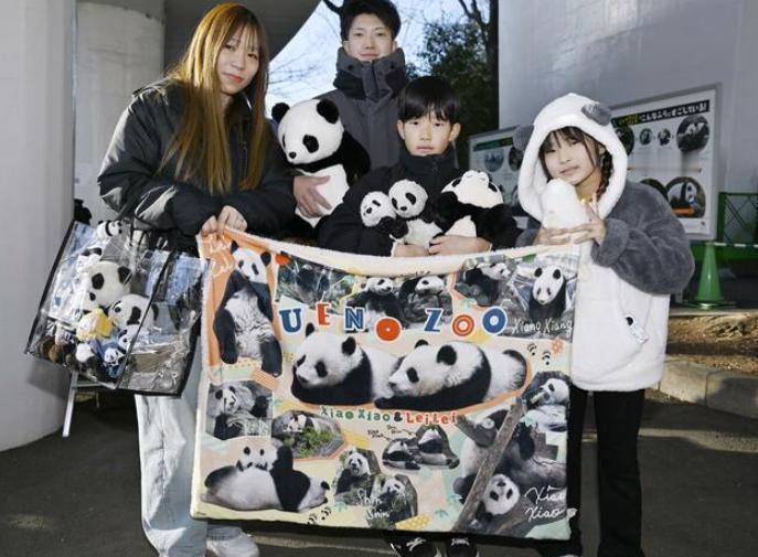 1月26日，日本共同社声称：对于大熊猫爱好者来说，最可怕的不是日本最后两只大熊猫