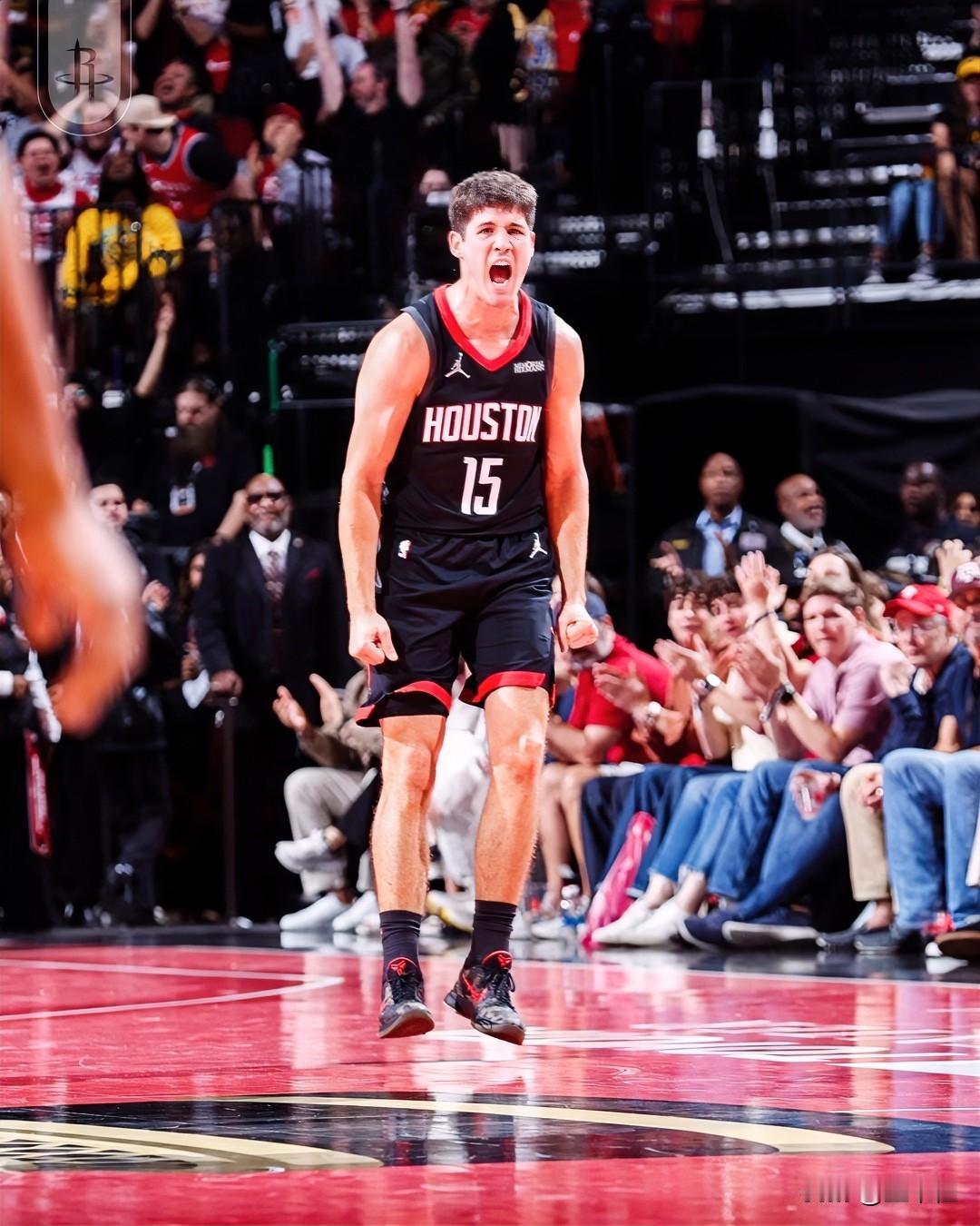 火箭三少前赴后继救“双核”，未果！首先，没有谢泼德的神勇发挥火箭早没了，小谢