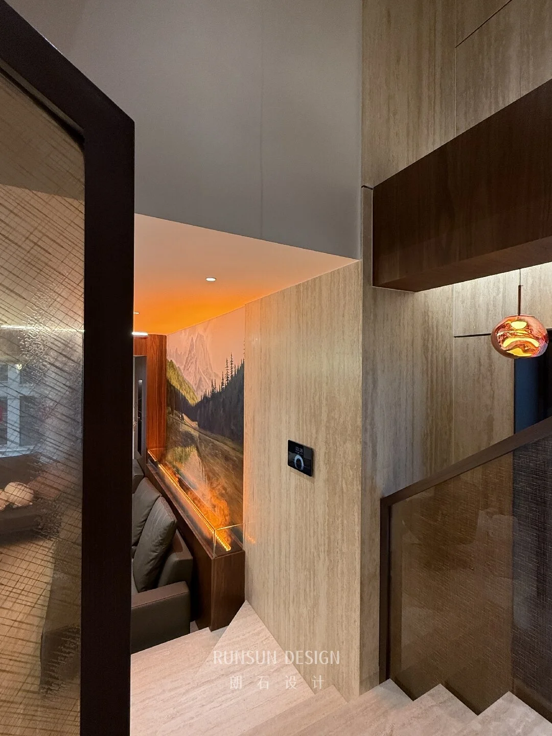 这个楼梯间真的把「低调奢华」焊在了骨子里