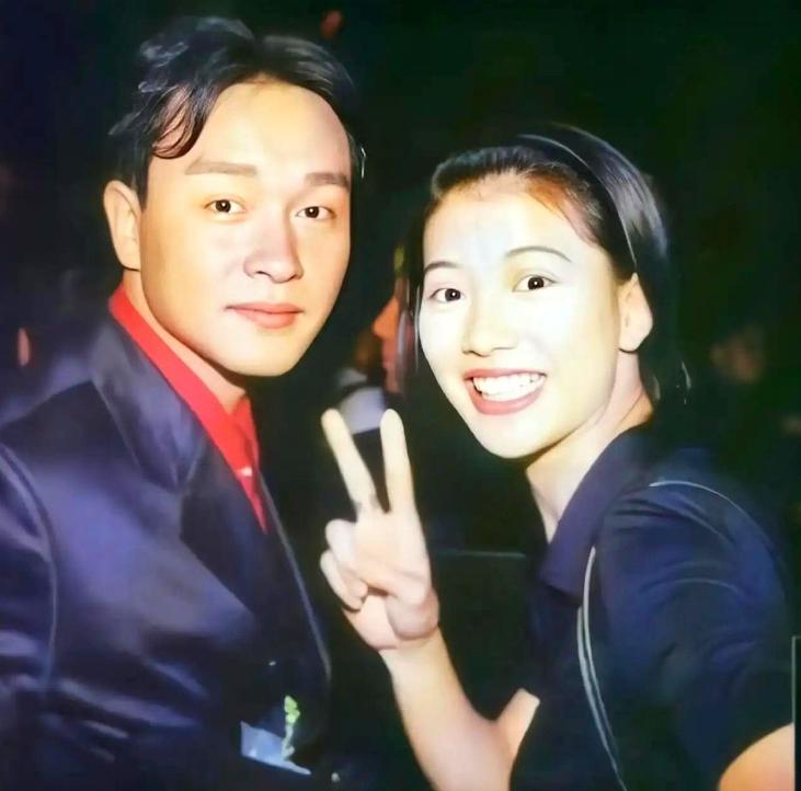 在上世纪九十年代的香江影坛，袁咏仪是公认的“刺头”。她曾当众撂下一句话：“这一行