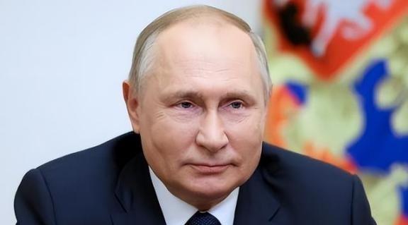 中国为何还不收复台湾，普京的一句话，得到了中国人民的认同！那就是，中国根本不需