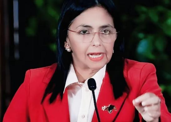 傀儡从来没有什么好下场。说的就是那个委内瑞拉反对派的头头，罗德里格斯。她以为抱