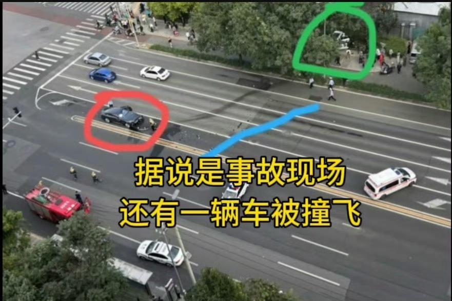 可能很多人不认识陈震，作为曾经关注过‘二环十三郎’那段历史的老车迷，看到这次事故