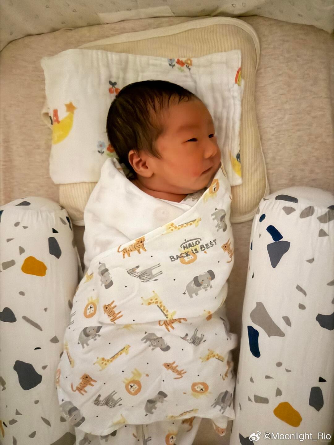 （黄镇廷家的二胎宝宝出生了恭喜黄镇廷：期待已久的喜事要来了🌅这次没有奖杯，没