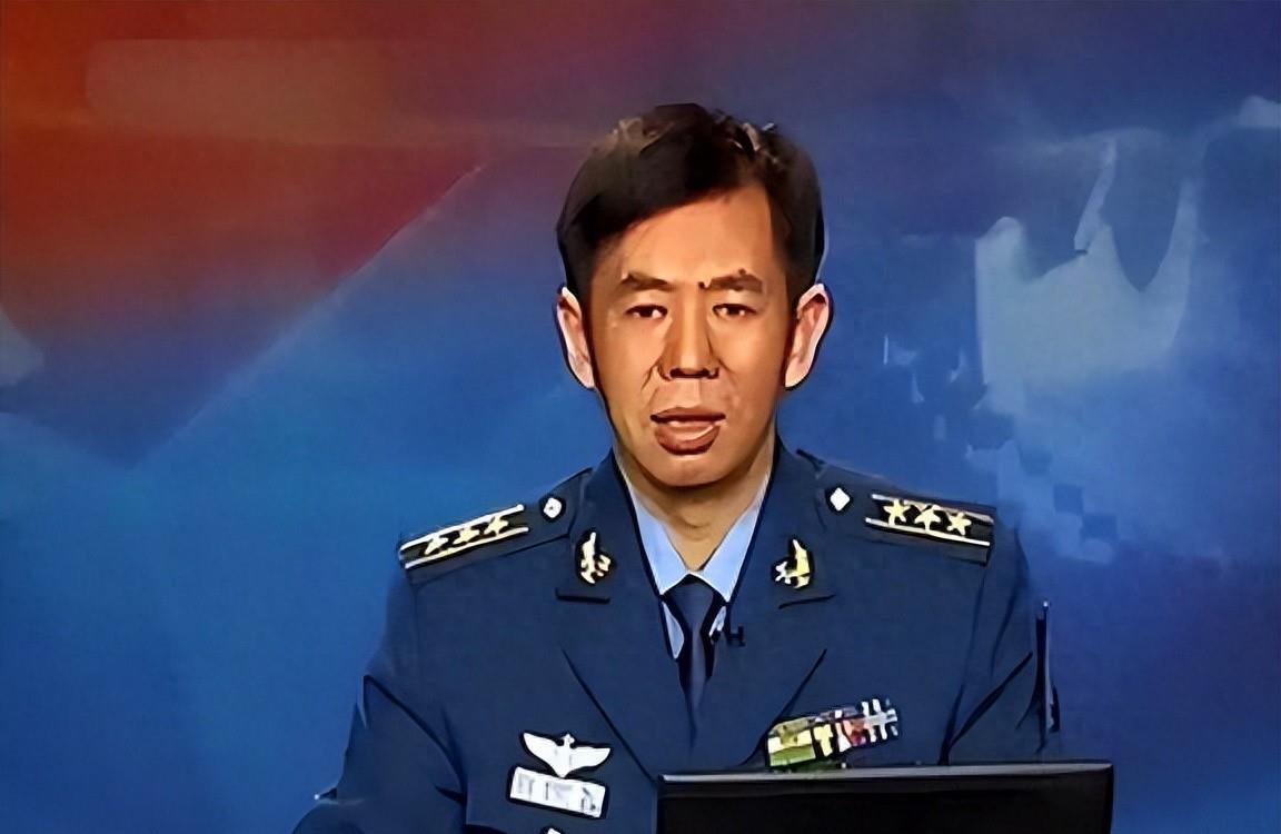 中国军事专家戴旭,抛出了一个观点:如果中美真有一天刀兵相见,中国完全可以主动“壮