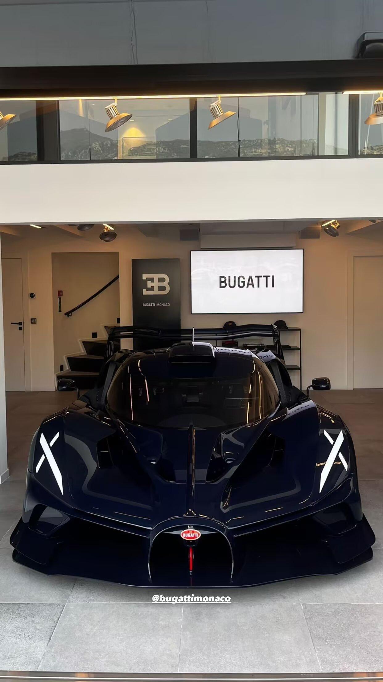 迈凯伦VIP车主在摩纳哥交付首台Bugatti Bolide