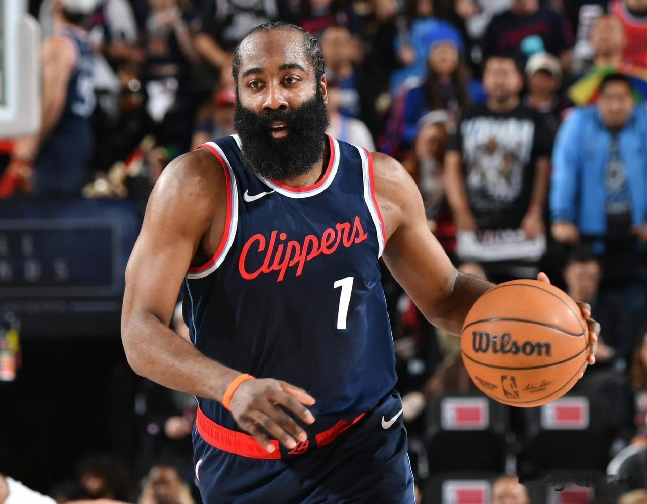 缺战勇士，哈登终于歇息了！据快船队官方宣布：哈登将不会出战今天对阵勇士队的比