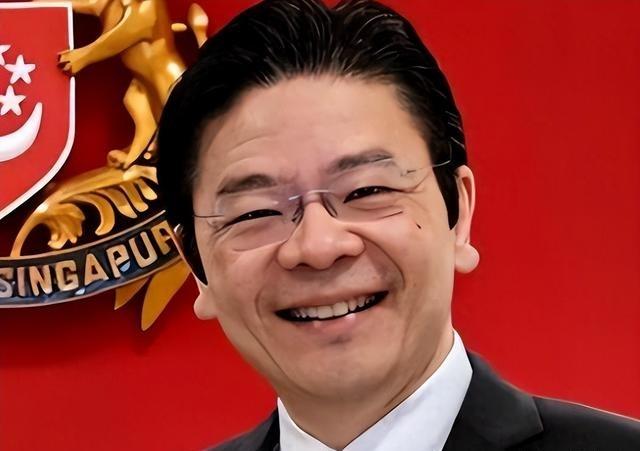 这一次新加坡彻底急了！黄循财本以为中国忙着制裁日本没工夫搭理新加坡，却是没想到中