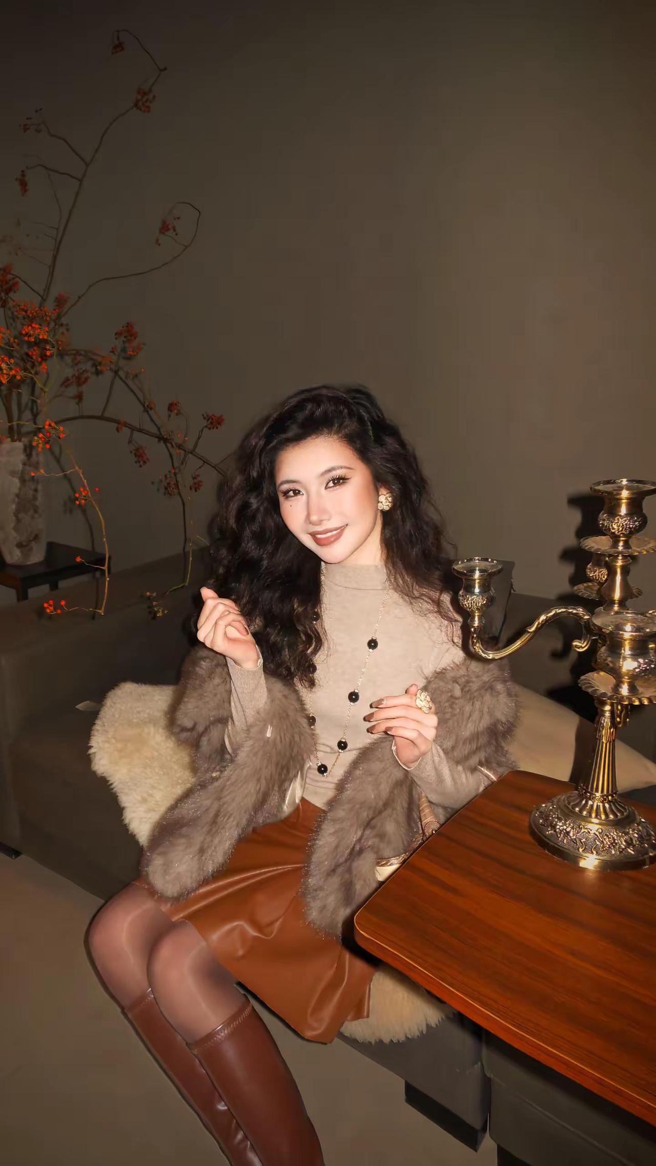 你人挺不错去法国排队吧。古早穿搭