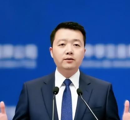 终于有个敢说真话的专家了！罗鸿建议，取消私生子继承权！凭什么原配夫妻勒紧裤腰带