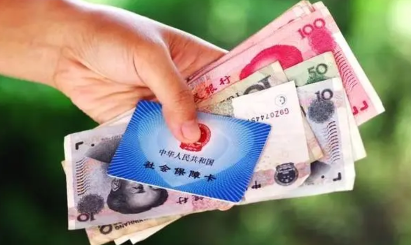 上海，一女子研究生毕业后，满怀期待申请落户，不料，她读研时仅实习过半个月的公司，