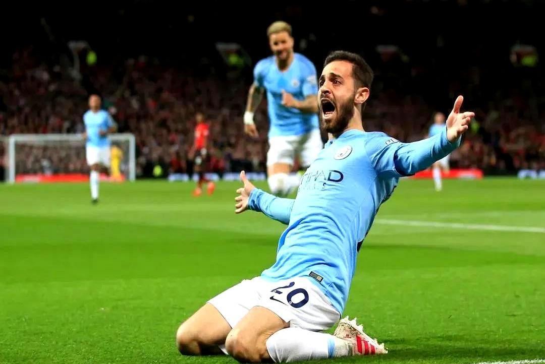 阿克想走，但曼城现在不敢放。格瓦胫骨断了，迪亚斯腿筋拉伤，斯通斯还在病床上