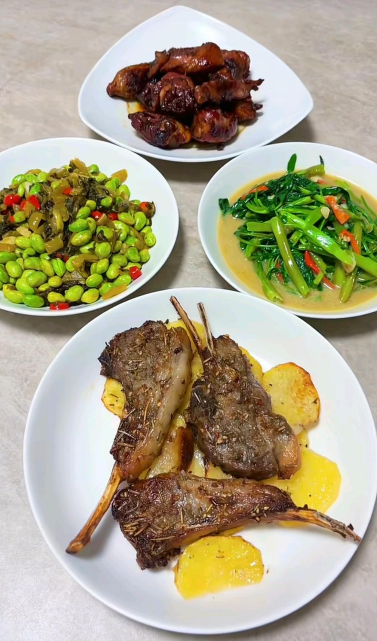婆婆做的饭菜，不管合不合口味，我从来都不会挑剔。深知日复一日下厨做饭不容易，