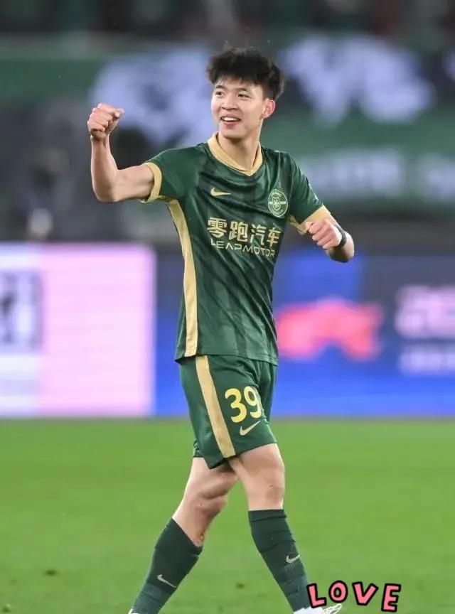 浙江2-2上海海港，有3个事实不吐不快！第一，15分钟的补时看似很长，其实按球