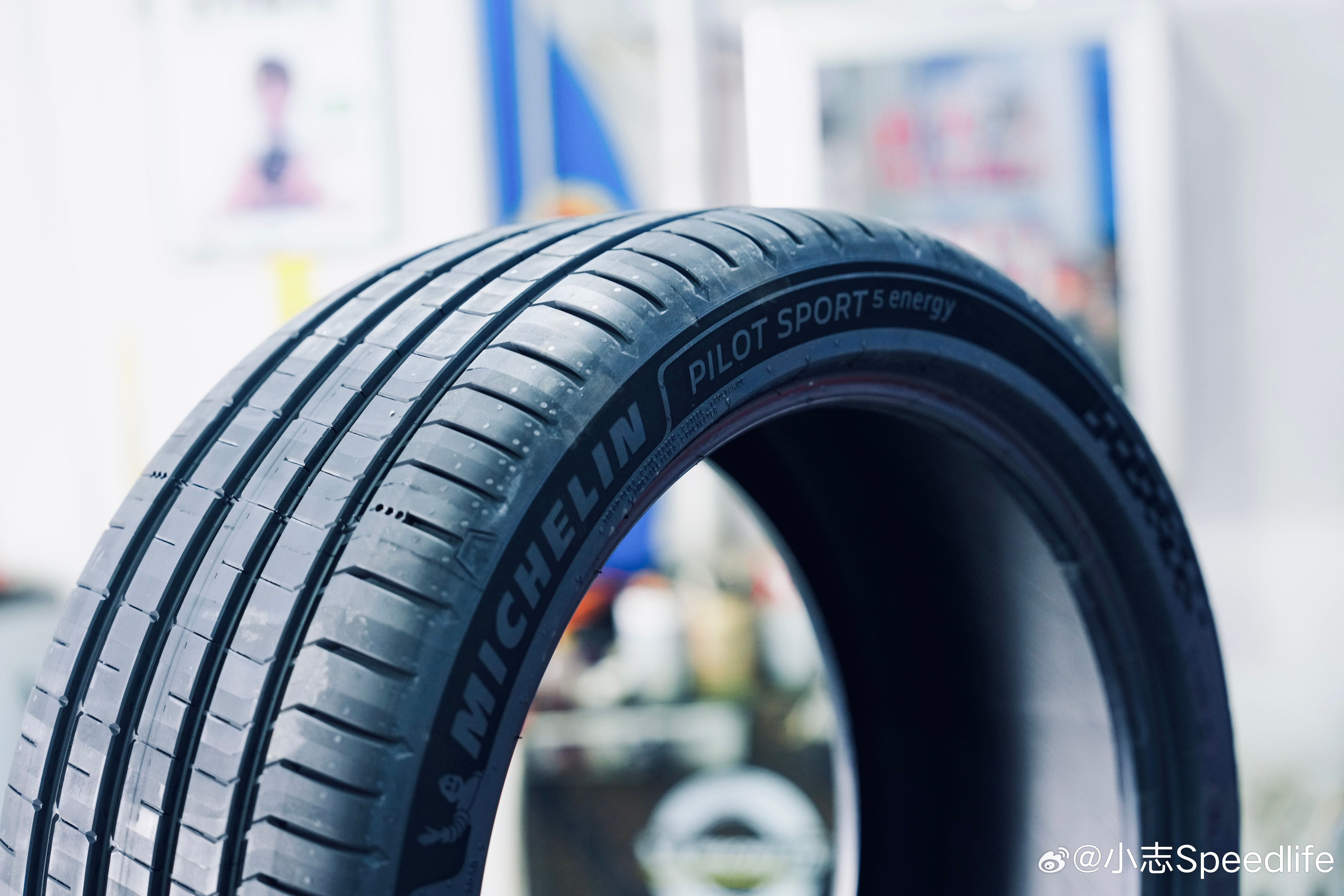 「米其林PS5E省流总结」1.换季换胎：气温稳定7℃以上换夏季胎，轮胎4年/